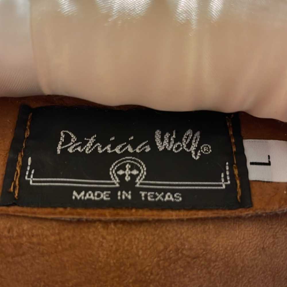 Hand painted Suede Vest - Picture 4 of 11
